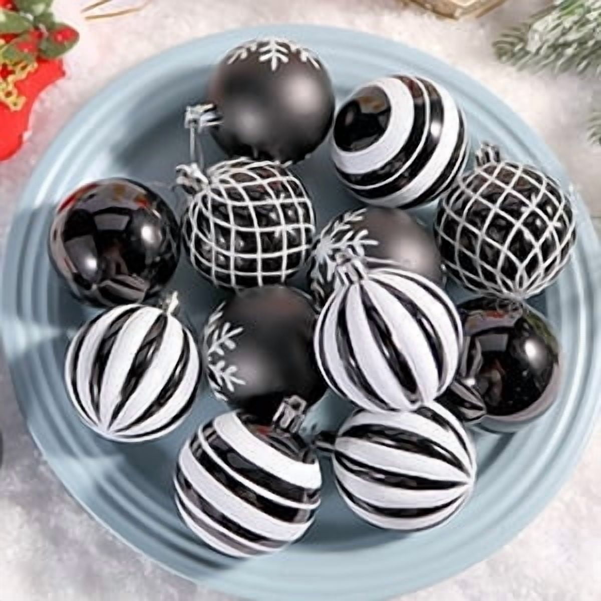 30ct Christmas Ball Ornaments, 2.36 in Shatterproof Xmas Tree Decorations, Plastic Baubles for Holiday, Party, Wedding, or Home Decor, Red & Gold